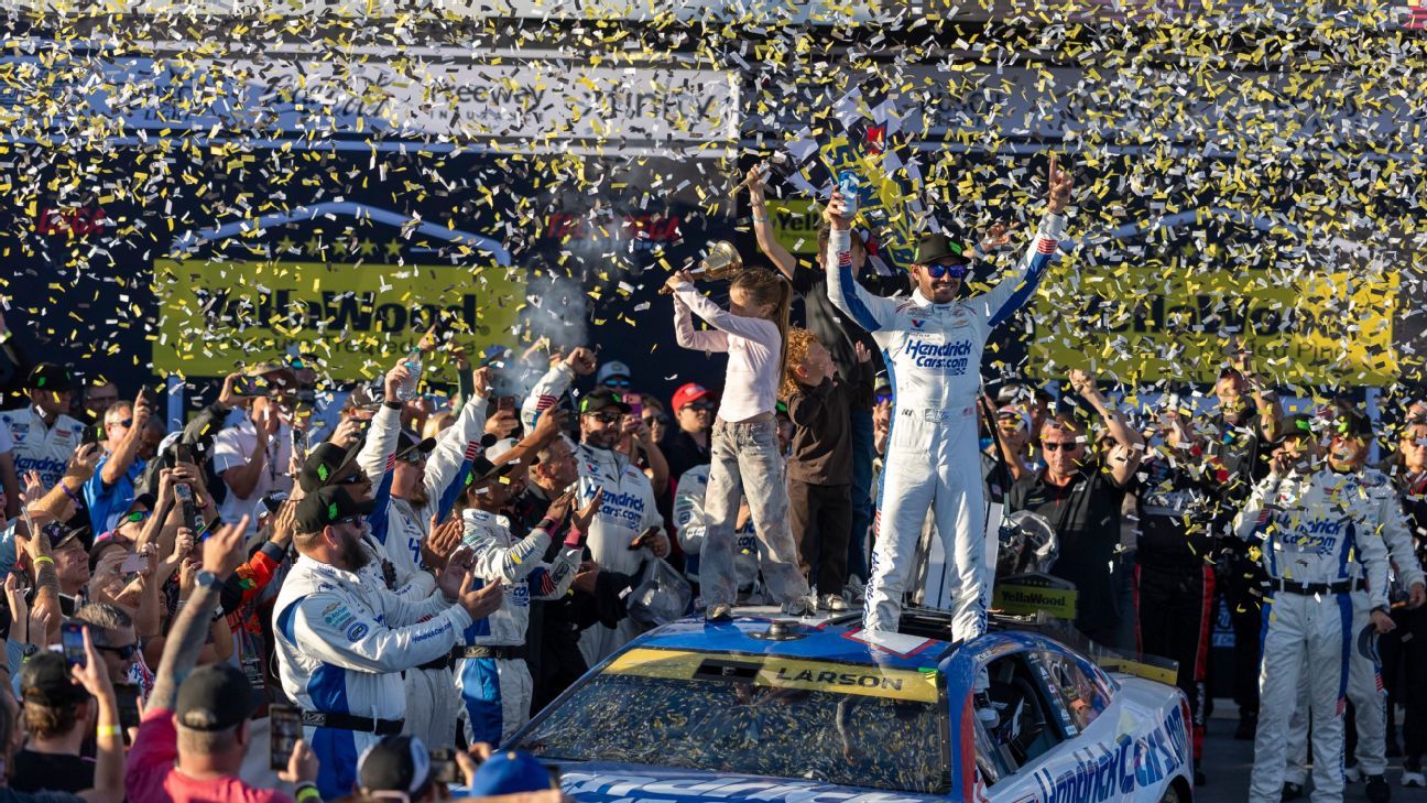 Larson extends points lead with 1st NASCAR win at Talladega after last-lap scramble