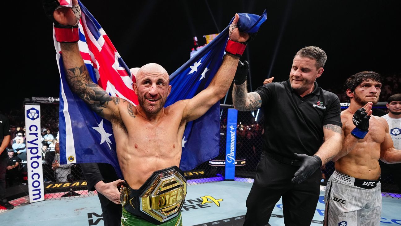 Volkanovski, 38, KO's Evloev to retain title, wants to 'keep going'